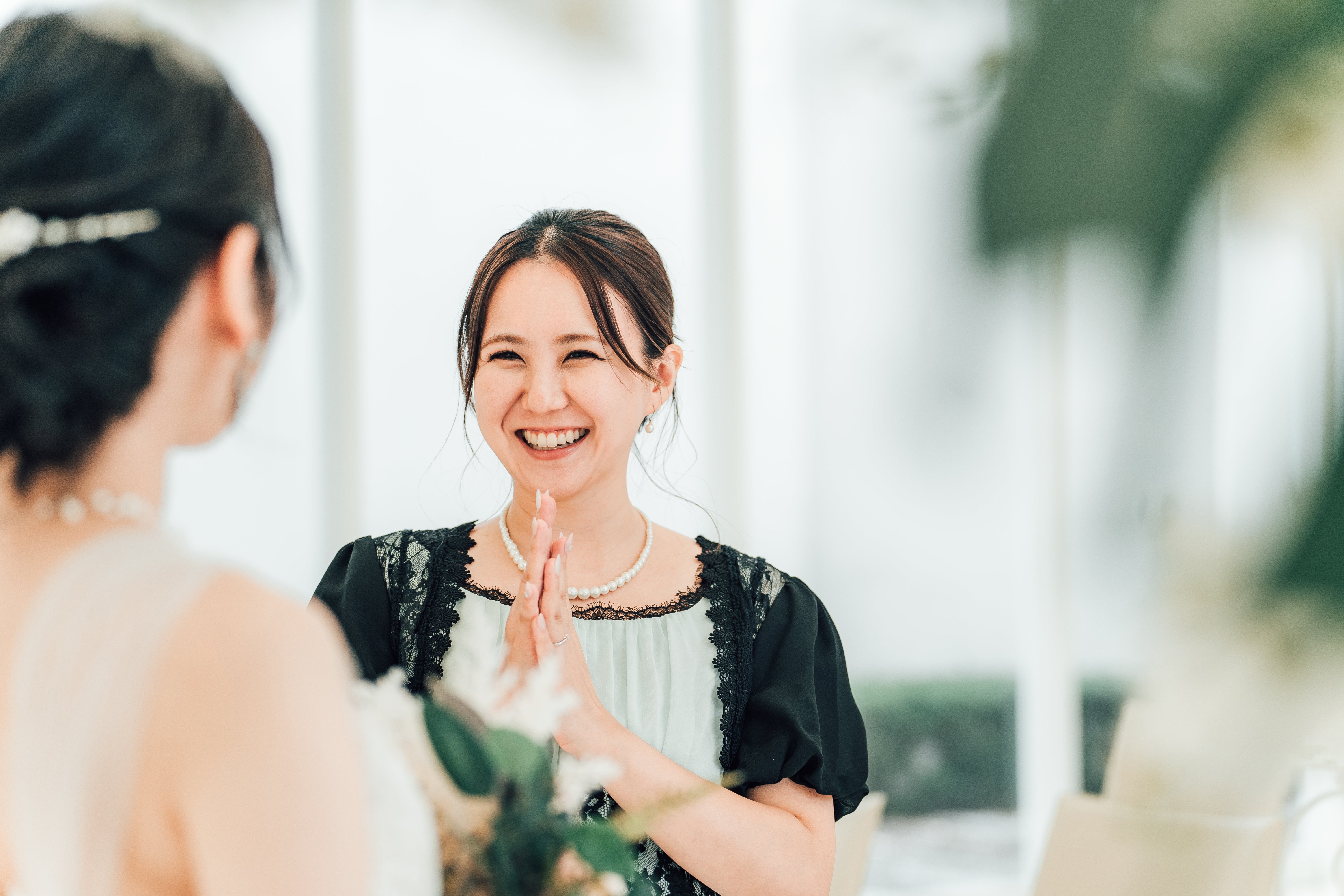 昼と夜で違う？失礼にならない結婚式お呼ばれ服